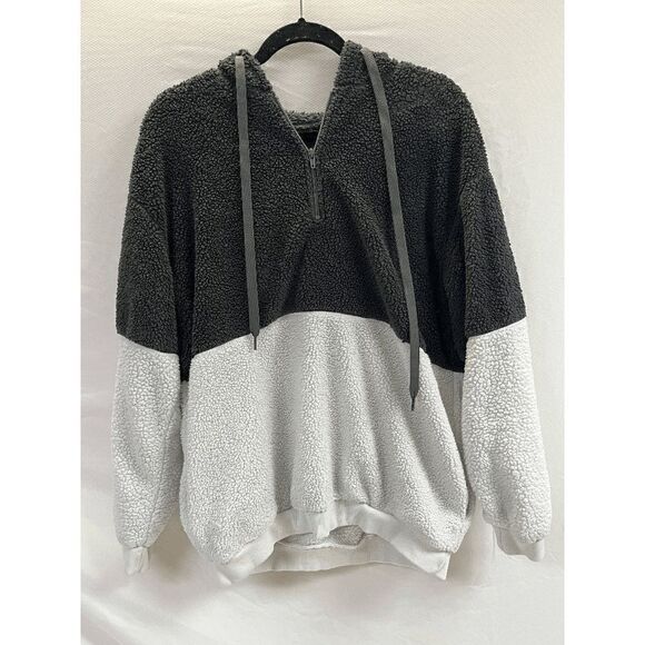 Womens Pullover Fuzzy Half Zip Hoodie Sweatshirt Gray White Sz XL 100% Polyester - Picture 1 of 8